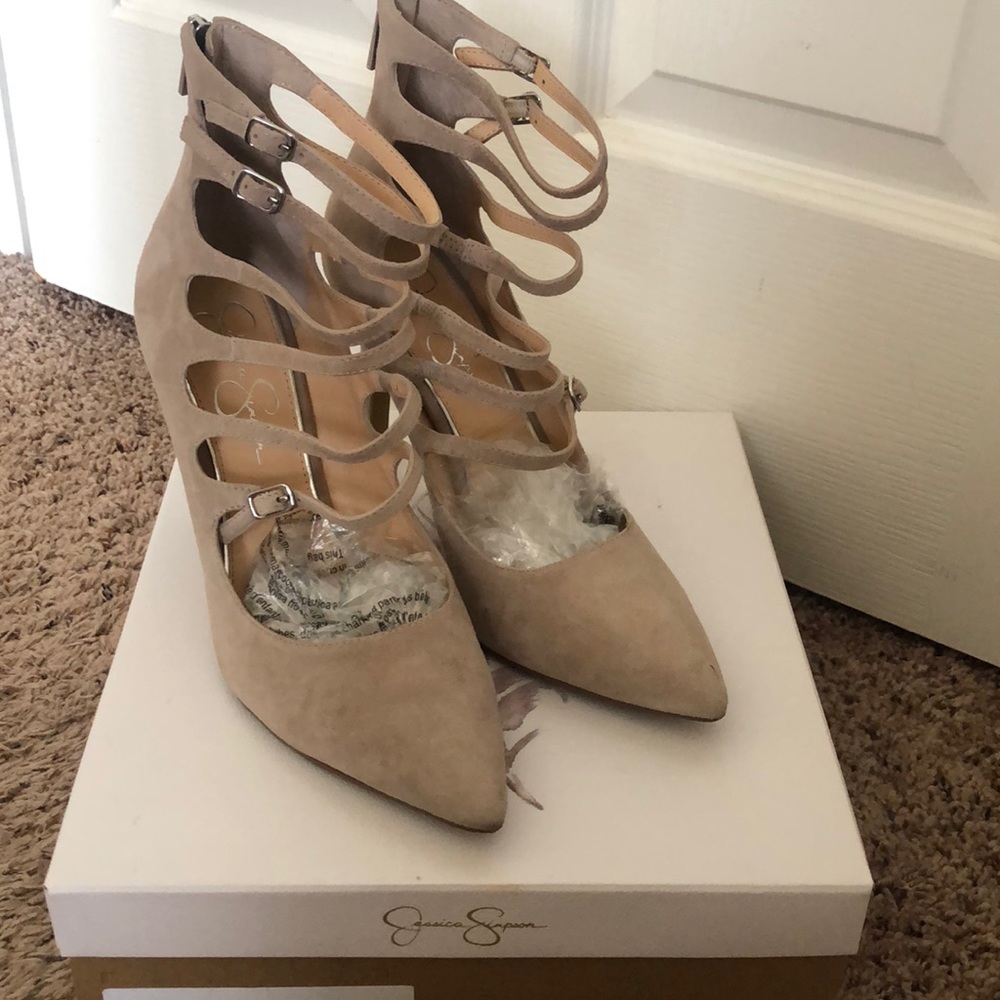 Beautiful tan suede heel